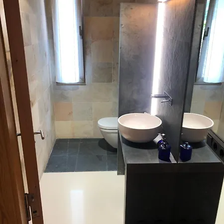 Casa Unica, Entorno Inigualable Con Vistas Al Mar * Santa Marta de Ortigueira