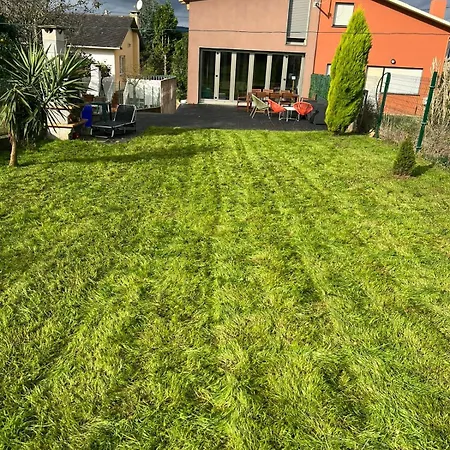 Casa Unica, Entorno Inigualable Con Vistas Al Mar